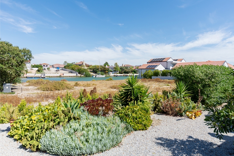 5 Bedroom Property for Sale in Port Owen Western Cape